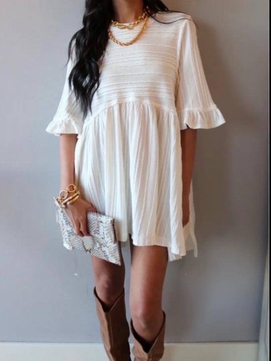 Free People Dresses & Skirts - Free People Take A Spin textured babydoll tunic mini dress Ruffled flowy